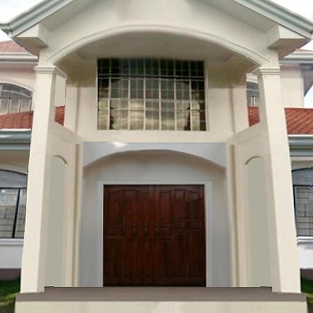 Leizel'S Bed & Breakfast Palompon Екстериор снимка