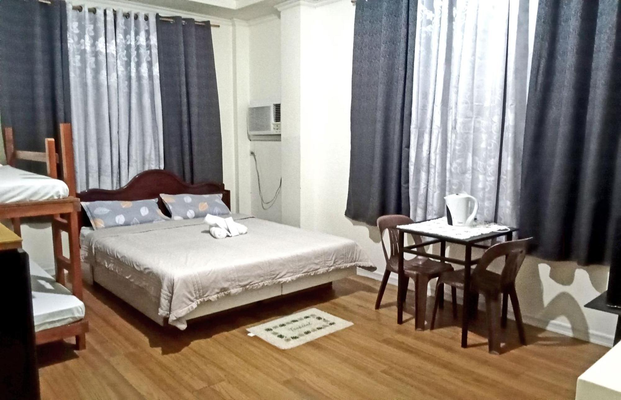 Leizel'S Bed & Breakfast Palompon Екстериор снимка